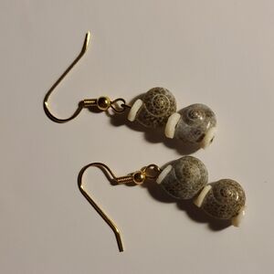 Delicate Snail Shell Earrings